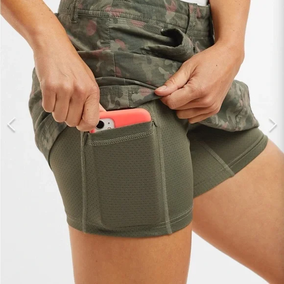 Title Nine Big B Skort Wailea Camo green pink zip close pockets boy short lined - Picture 4 of 16